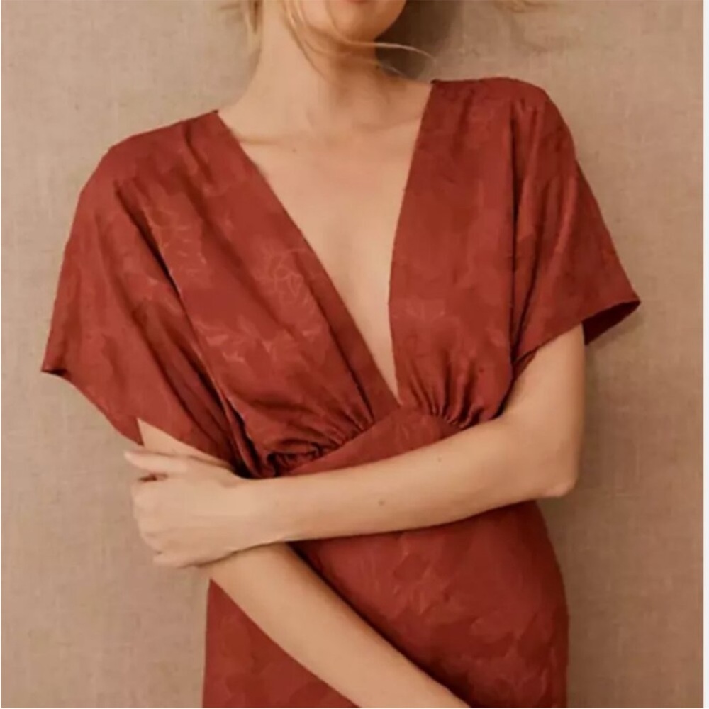 COPY - Beautiful bias cut gown great for fall, new without tags!